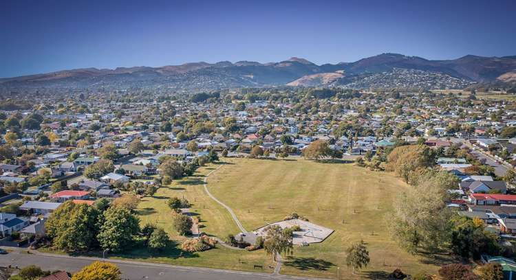 24 West-Watson Avenue Hillmorton_16