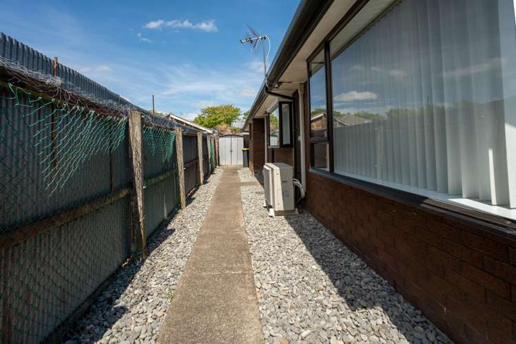 2/232 Harewood Road Bishopdale_17