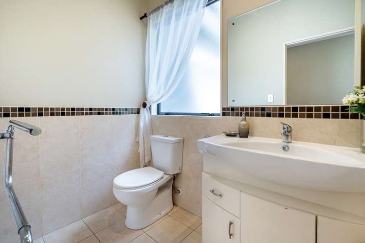 14 Durbin Court Greenhithe_13