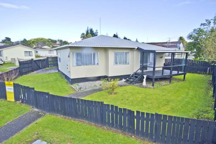 27 Selak Place Glen Eden_8