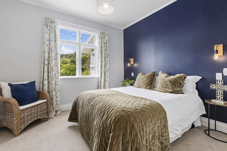 4A & 4B Whitianga View Paremata_18