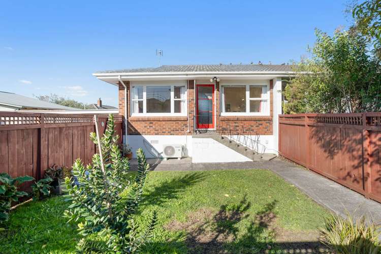 9/27 Nikau Street_0