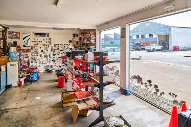 28 Montgomery Crescent Clouston Park_3