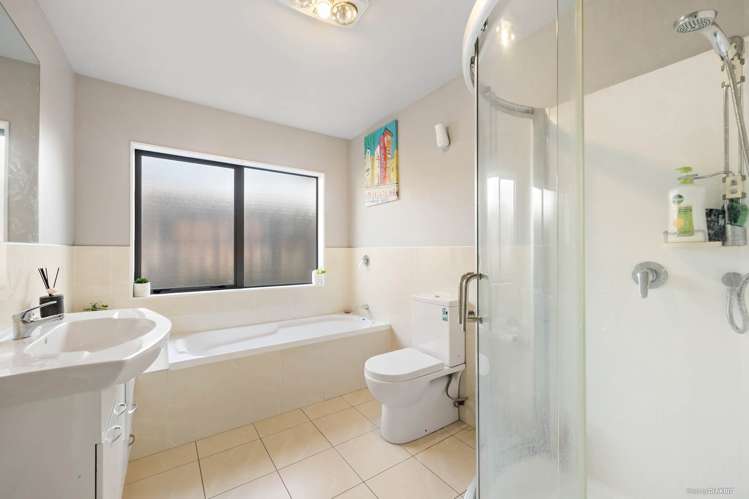 54 Artillery Drive Papakura_9