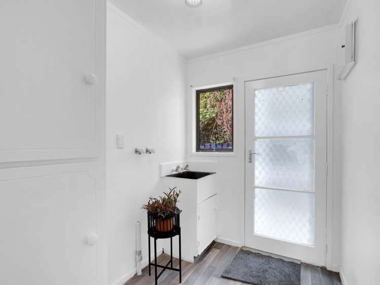 17 Matipo Crescent Pukete_11