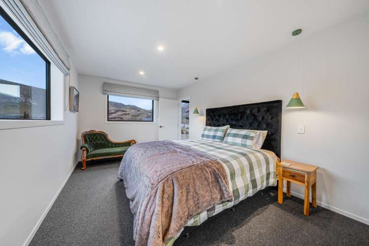 46 Trelissick Loop Castle Hill_20