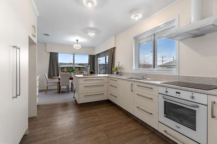 28 Hinewai Street_3