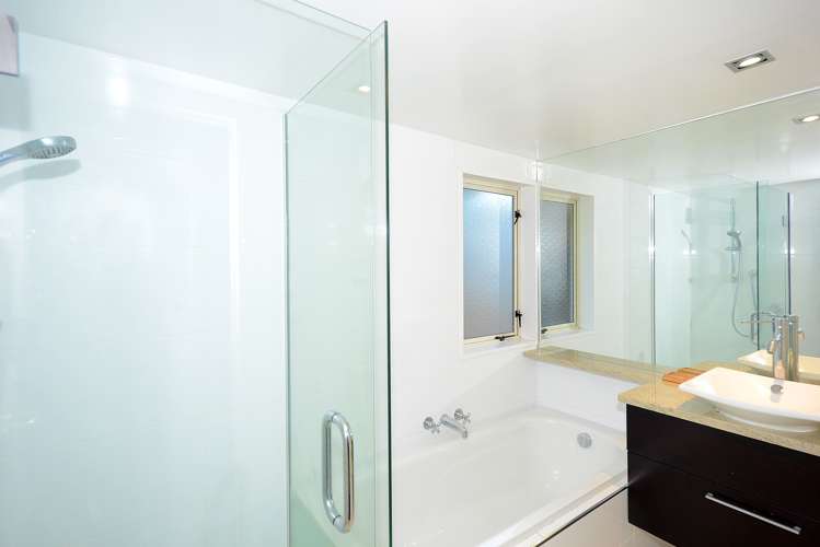 2 Derrynane Lane Cashmere_14