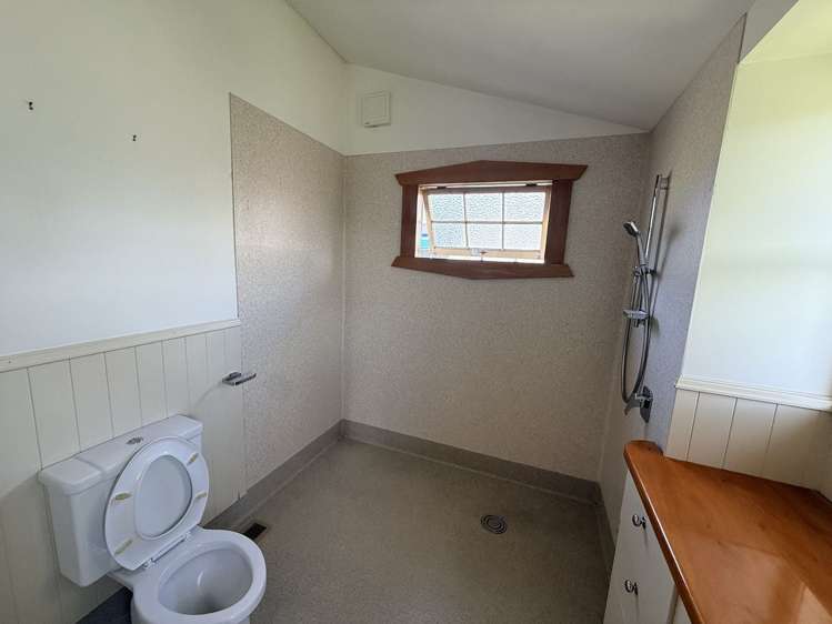 21 Princes Avenue Mount Roskill_11