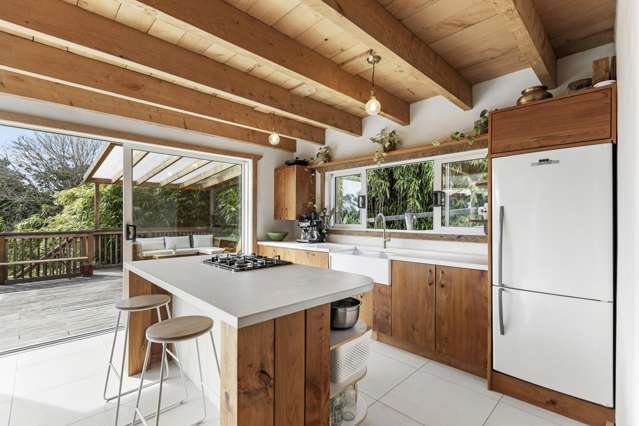 6 Robert Street Raglan_2