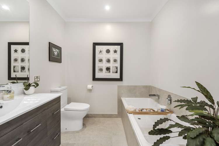 1 Sacred Kingfisher Road Hobsonville_13