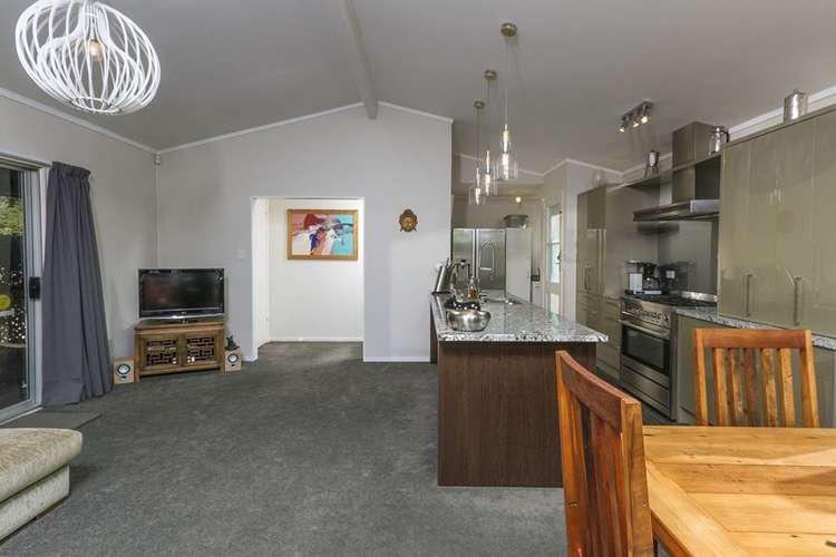 91 Stott Avenue Birkdale_5