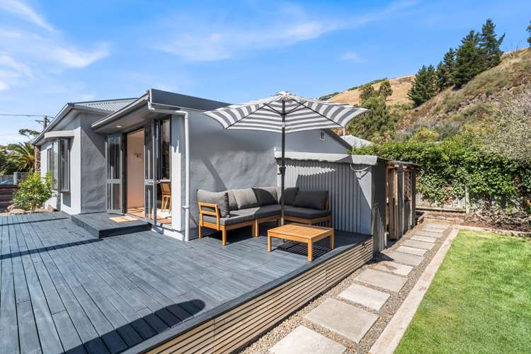 64 Colenso Street Sumner_18