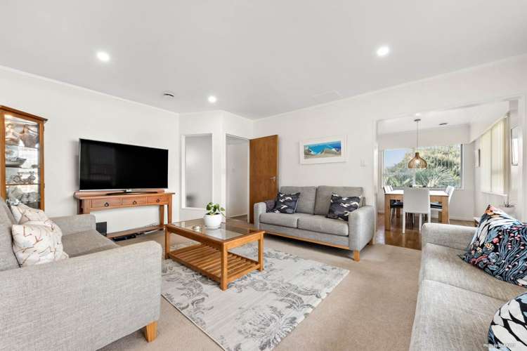 62 Gloria Avenue Te Atatu Peninsula_7