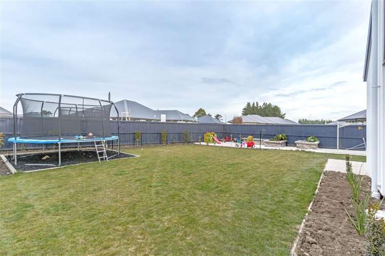 6 Dorothys Way West Melton_18