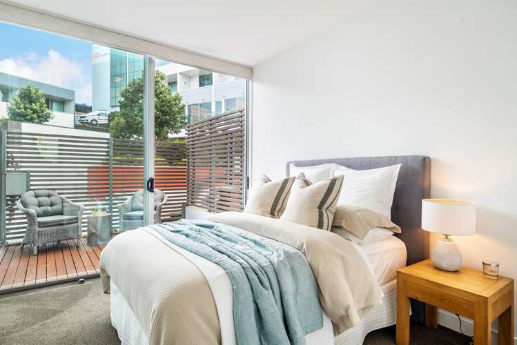 16n Fisher-Point Drive Auckland Central_16