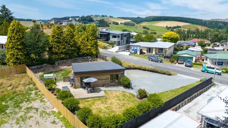 24 Walker Street Gore Surrounds_13