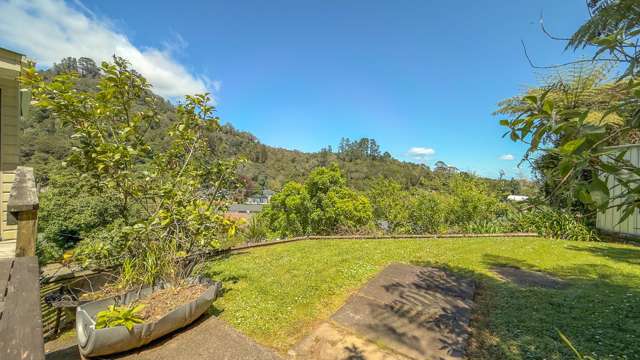 7 Lucy Road Waiomu_3