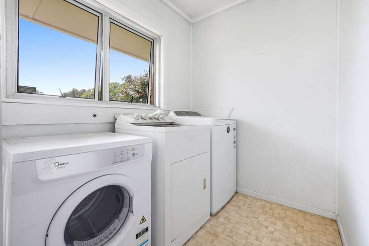 2 Buckingham Crescent Papatoetoe_19