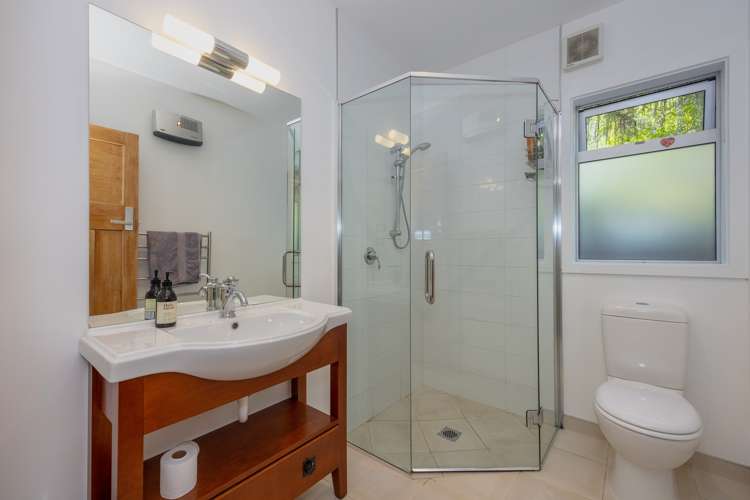 31b Aubrey Road Wanaka_12