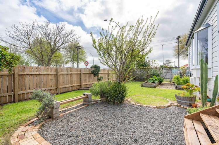 185 Galloway Street Hamilton East_28