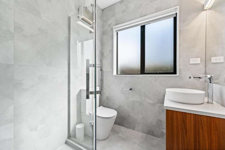 38 Craigs Way Hobsonville_16