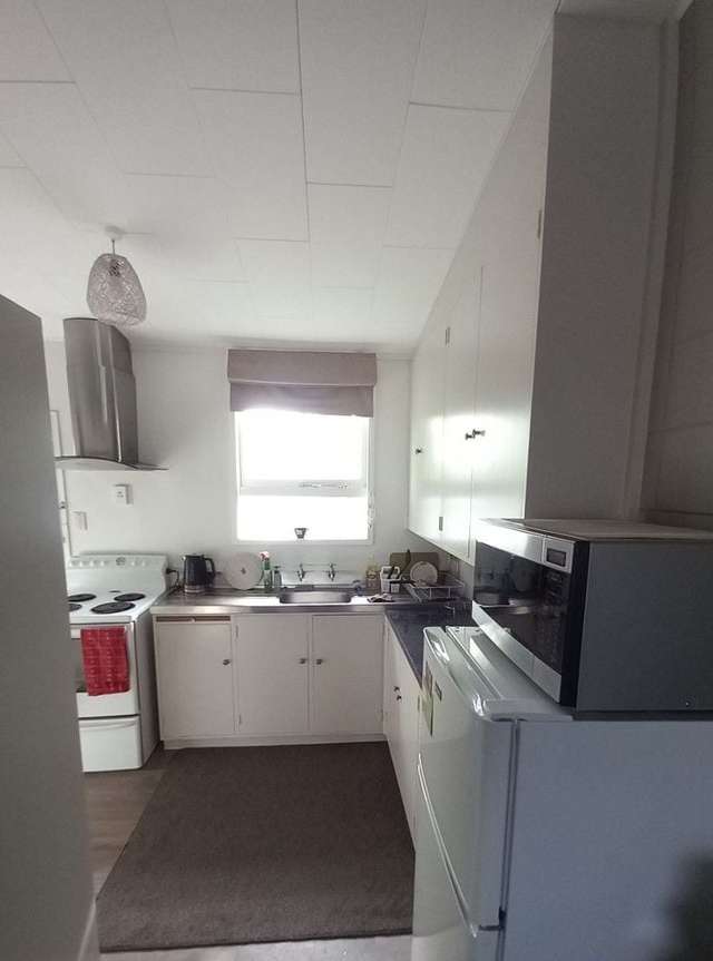9 Clendon Court Roslyn_4