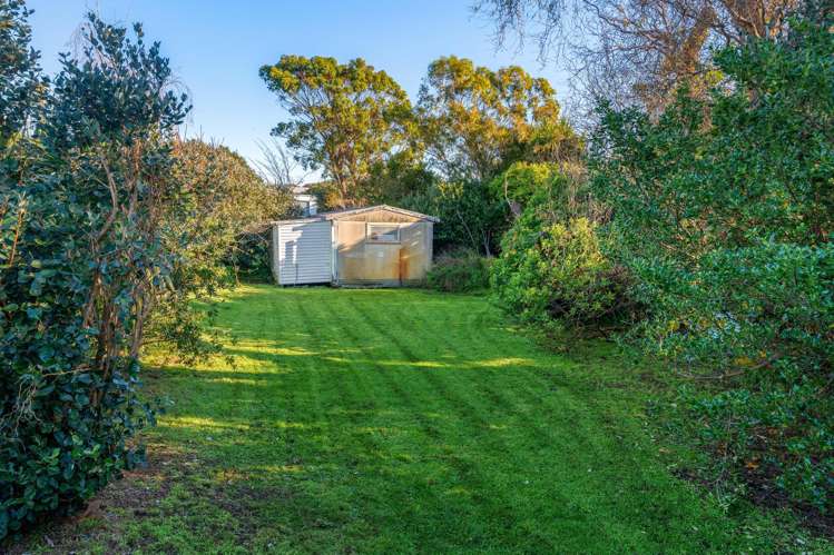 1 Titoki Road Raumati Beach_12