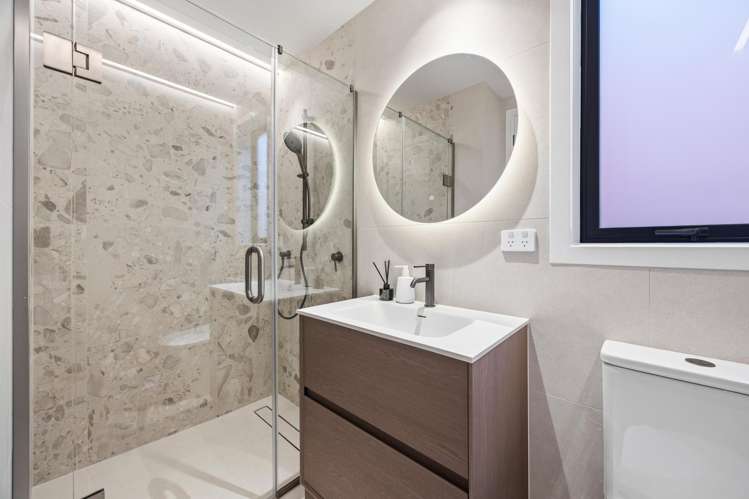 21C Tonkin Drive Sunnynook_12