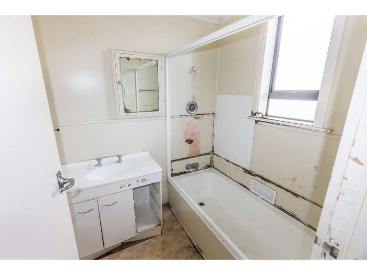 22 West Coast Road Glen Eden_5