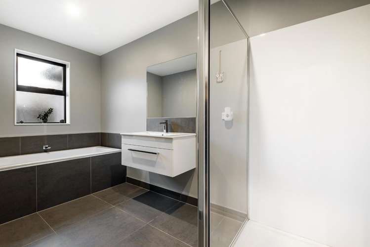 35 Madison Terrace Silverdale_17