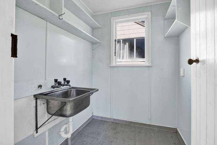 63 Cook Street Marfell_11