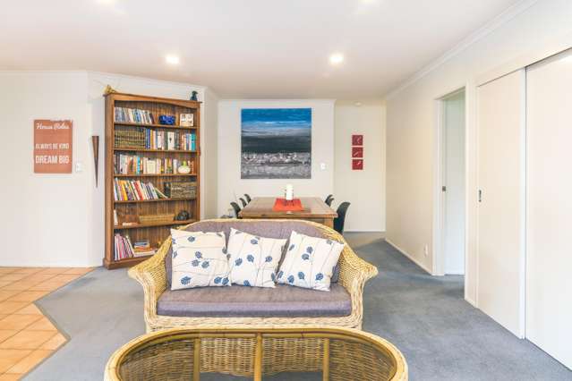 2/24 Robinson Terrace Rangatira Park_4