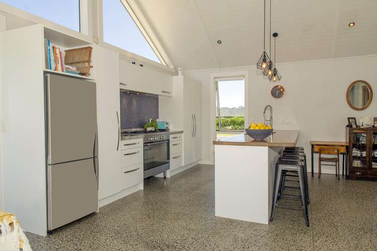 8 Debenham Drive Whitianga_7