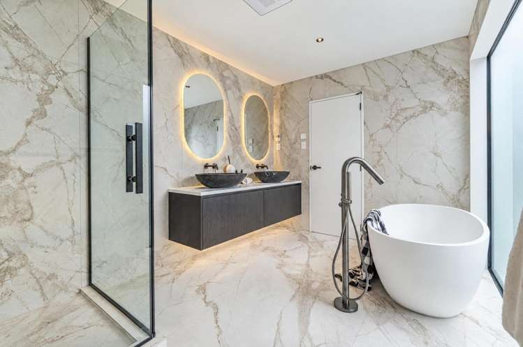 11 Humenga Place Long Bay_14