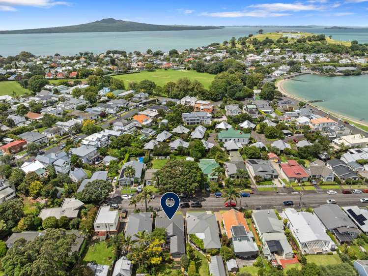 15 Duders Avenue Devonport_11