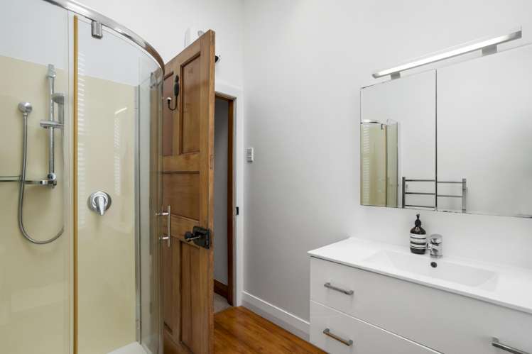 86 Ladies Mile Remuera_13