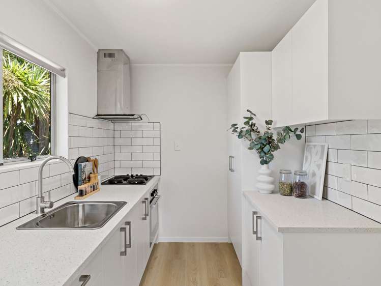 2/24 Frances Street Manurewa_10