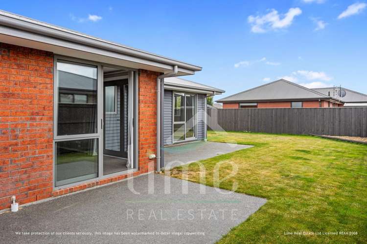 9 Helicon Street Pegasus_11