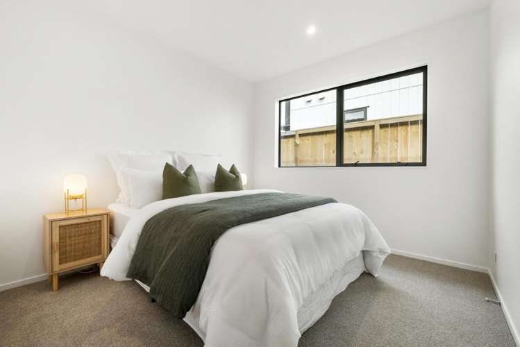 13 Karamu Street Flat Bush_15