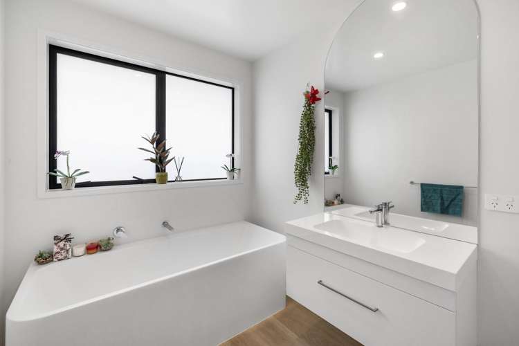 4 Petariki Way Pyes Pa_21