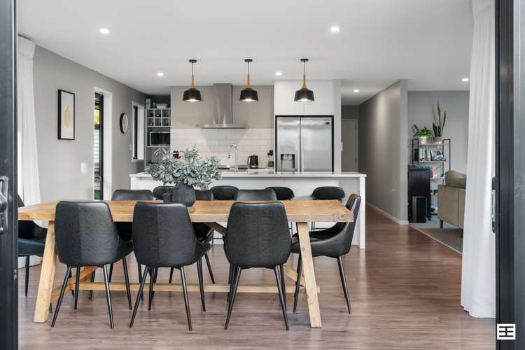 28a Revell Drive Ohauiti_4