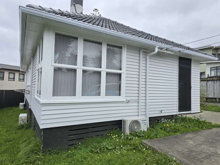 4 Welsh Street Mount Roskill_0