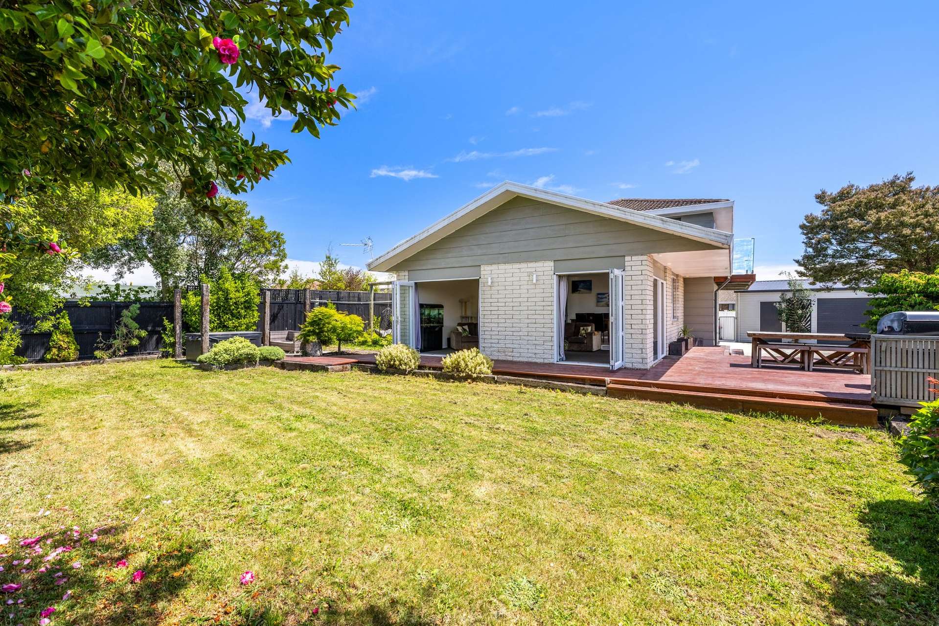 28 Sapphire Street Casebrook_0