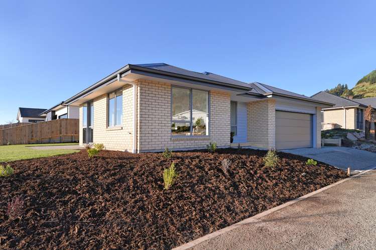 25 Pine Crest Drive Richmond_2