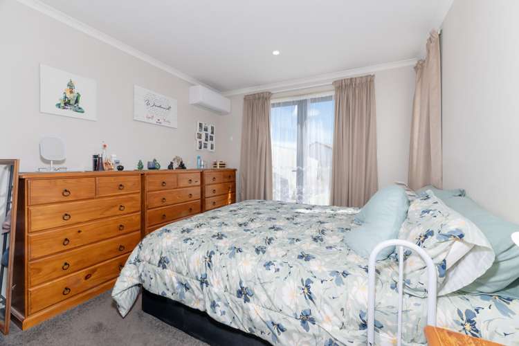 20 Cooladawson Drive Flat Bush_11