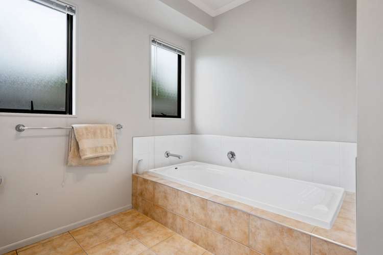 18 Madeleine Terrace Papamoa_16