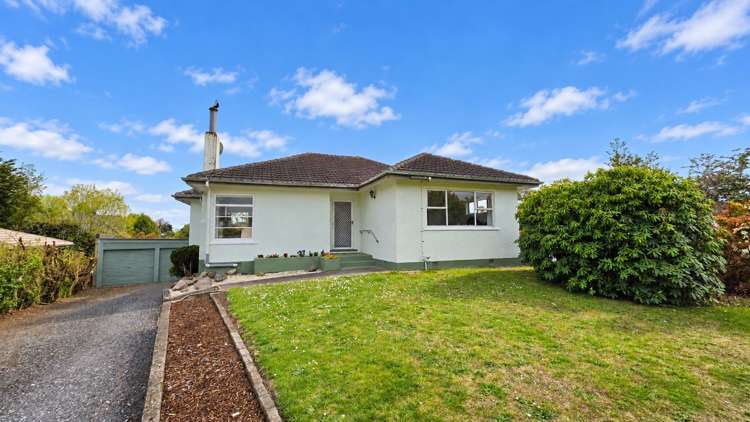 77 Devon street Glenholme_17