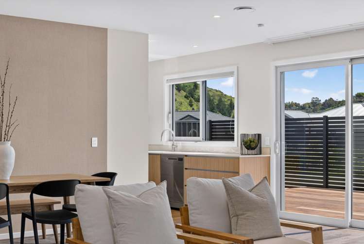 1/11 West Place Greenmeadows_6
