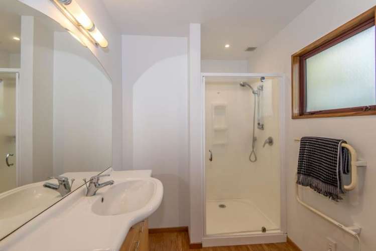 573 Madras Street Saint Albans_7